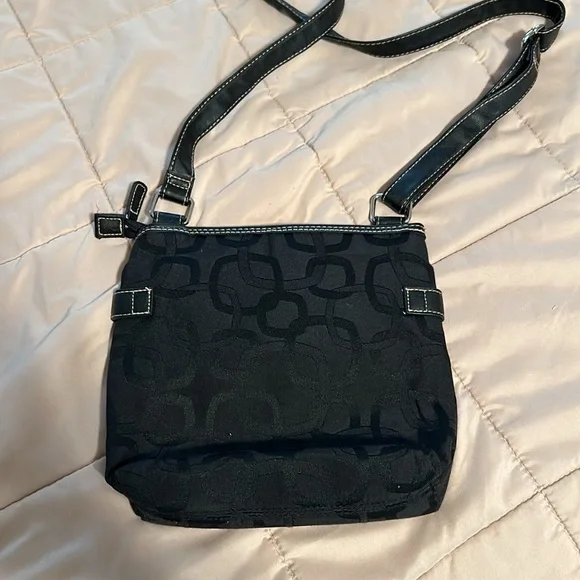 Rosstti Purse - Picture 2 of 3